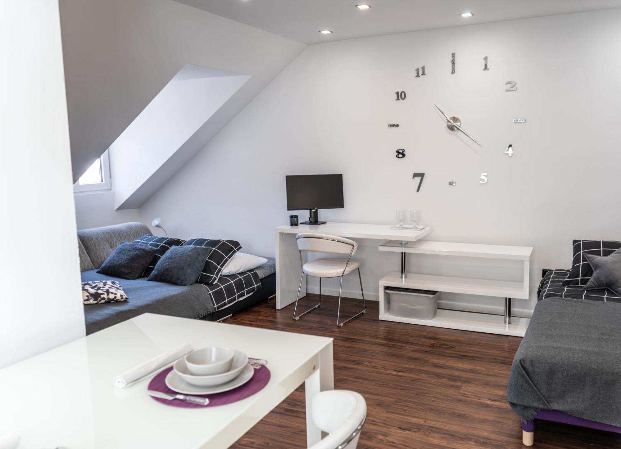 Celje Center Apartment Bagian luar foto